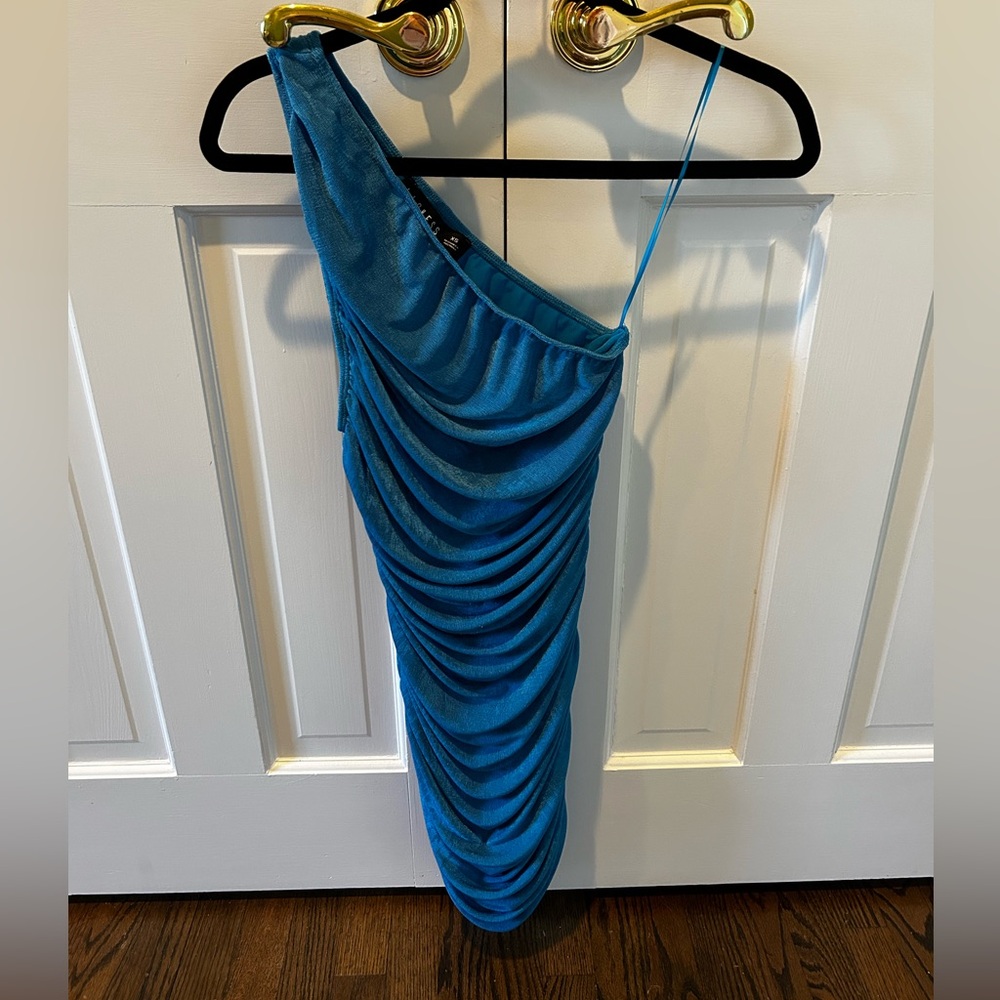 Lioness one shoulder dress, stretchy material, Size XS